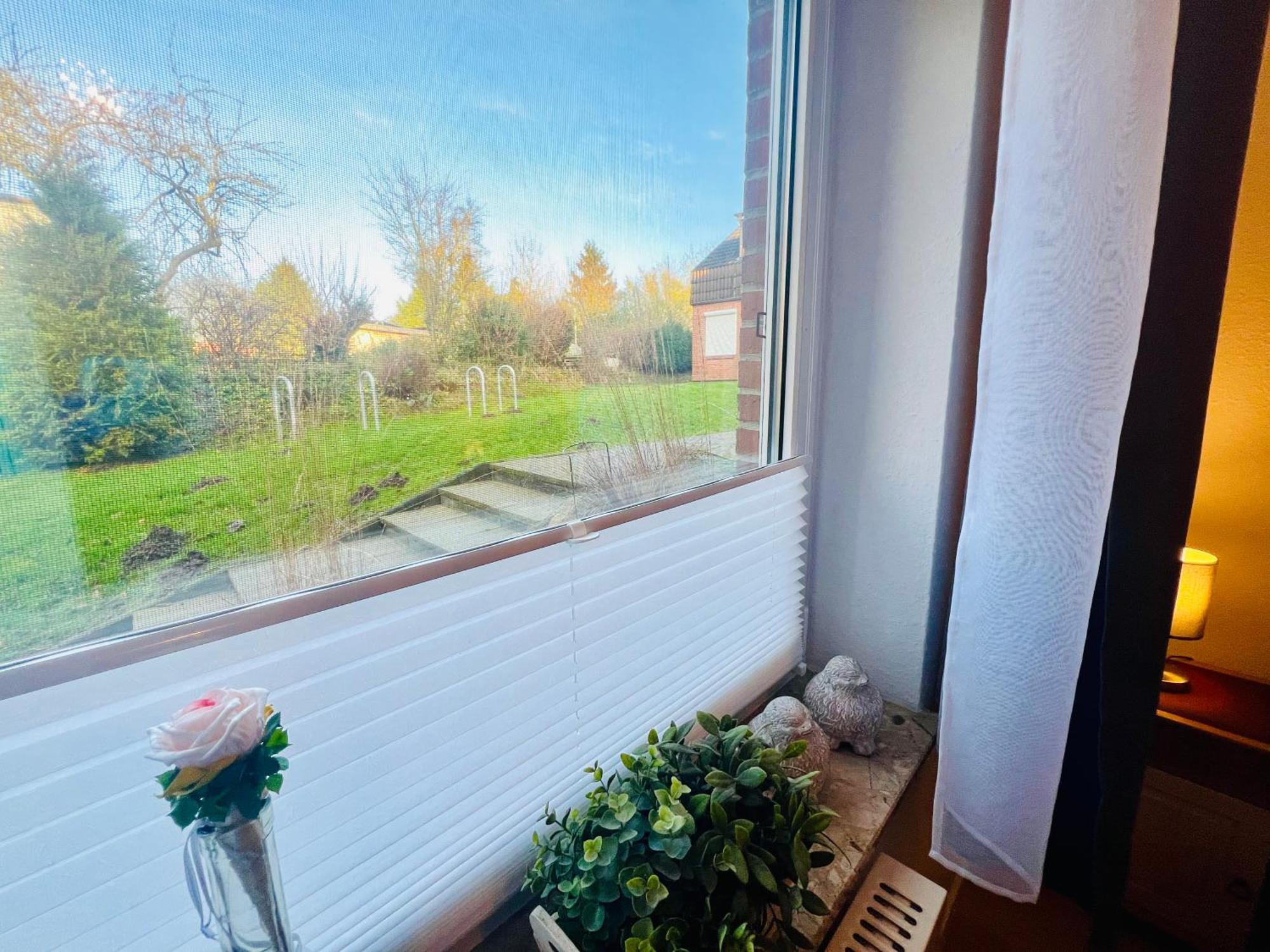 Solund - Sonne Im Herzen - Ruhige Und Sonnige Mit Terrasse Und Garten Nahe Und Ostsee Apartment Schönhagen